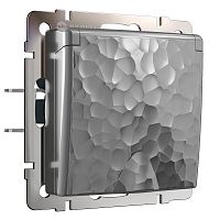 Розетка с заземлением без рамки Werkel Hammer 1-м. крышка шторки IP44 серебряный картинка